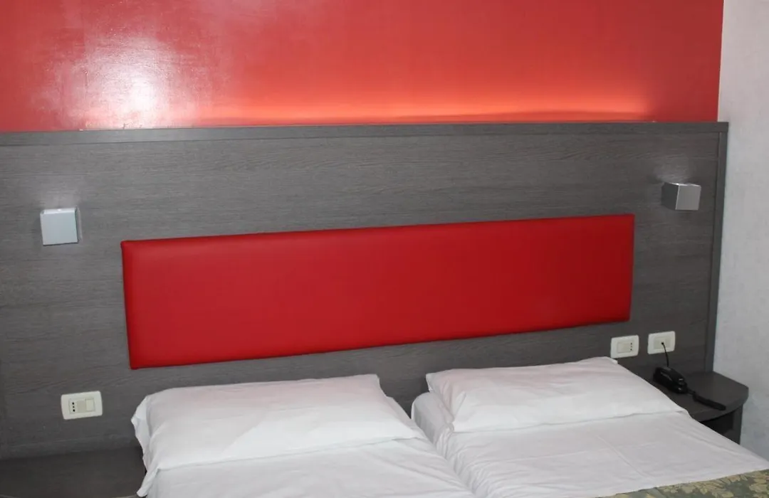 Hotel Center 2-1